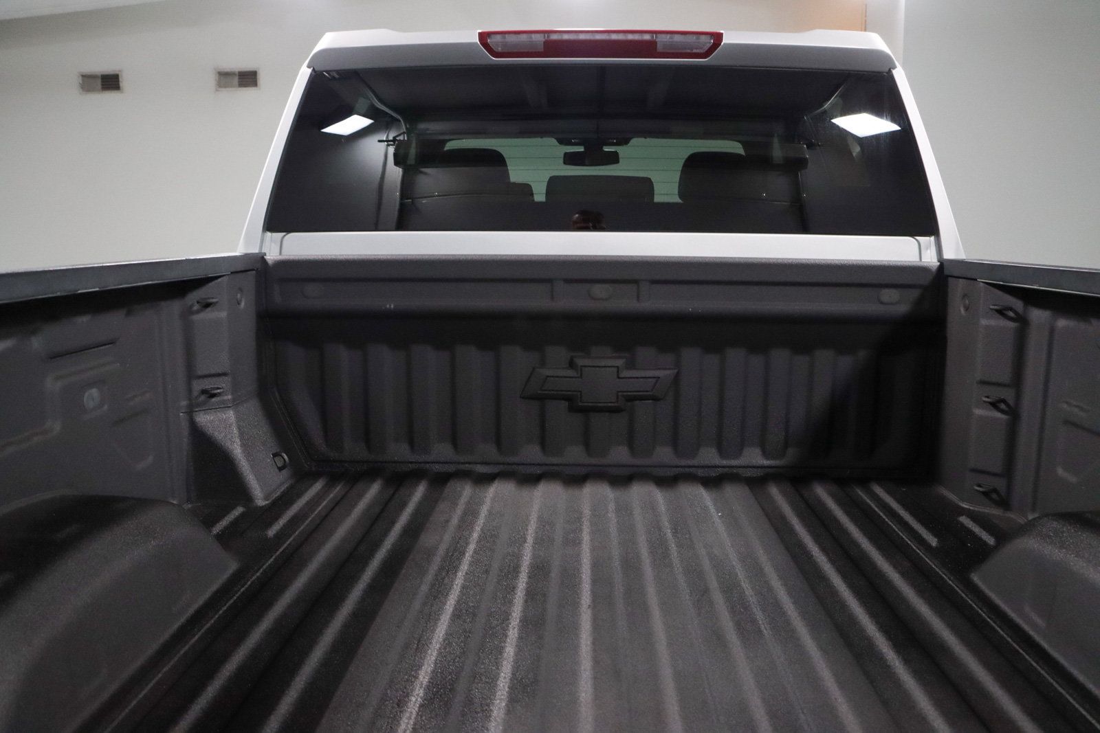 Used 2022 Chevrolet Silverado 2500 LTZ w/ Z71 Off-Road Package AWD/4WD image 29