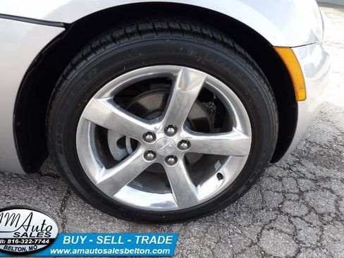 Used 2007 Pontiac Solstice w/ Premium Package image 16