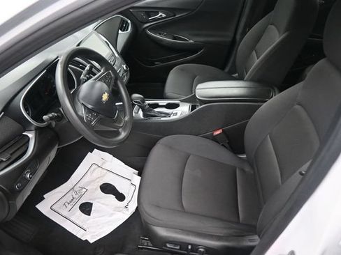 Used 2024 Chevrolet Malibu LT FWD image 21