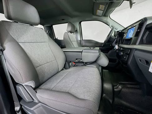 New 2026 Ford F250 XL w/ FX4 Off-Road Package image 14