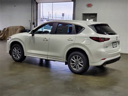 New 2025 MAZDA CX-5 AWD 2.5 S w/ Select Package image 6