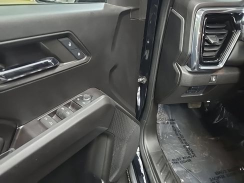 Used 2024 GMC Canyon Elevation w/ Elevation Premium Package RWD image 26