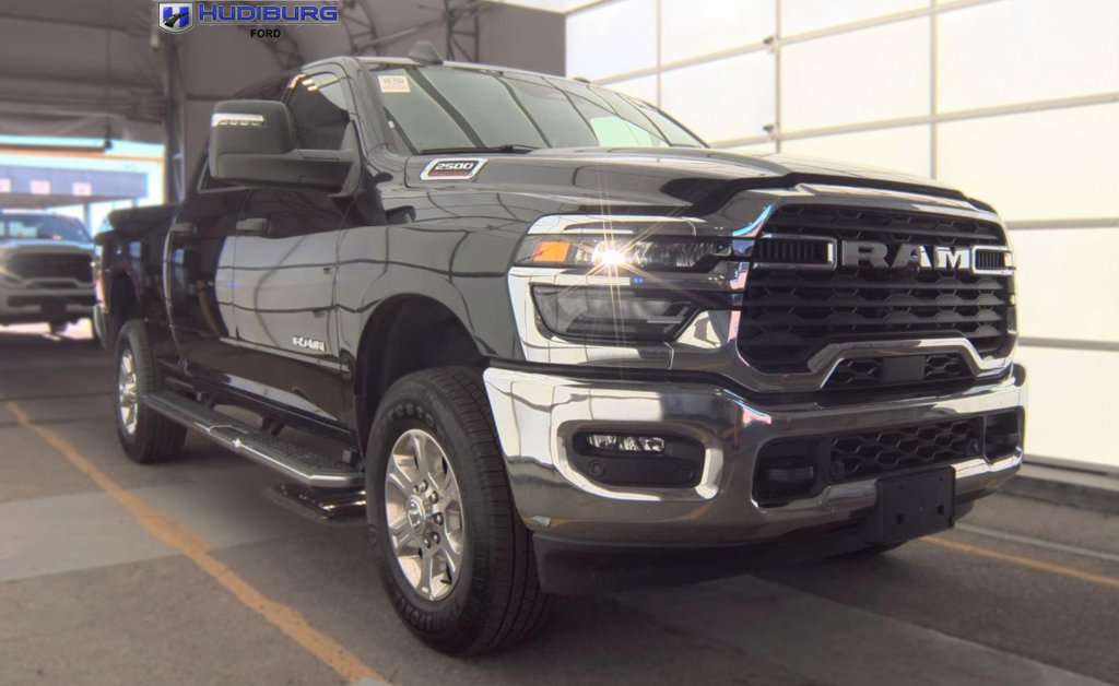 Used 2026 RAM 2500 Big Horn AWD/4WD image 1