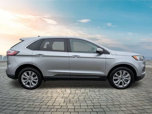 Used 2023 Ford Edge Titanium w/ Cargo Accessory Package AWD/4WD image 4