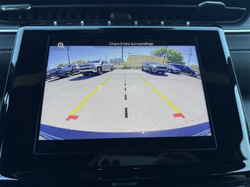 New 2025 Jeep Grand Cherokee Laredo w/ Luxury Tech Group I image 18