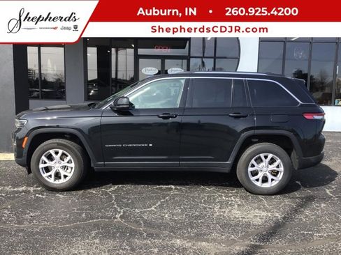 Used 2022 Jeep Grand Cherokee Limited image 1