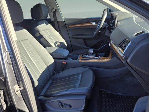 Used 2023 Audi Q5 2.0T Premium w/ Convenience Package image 20