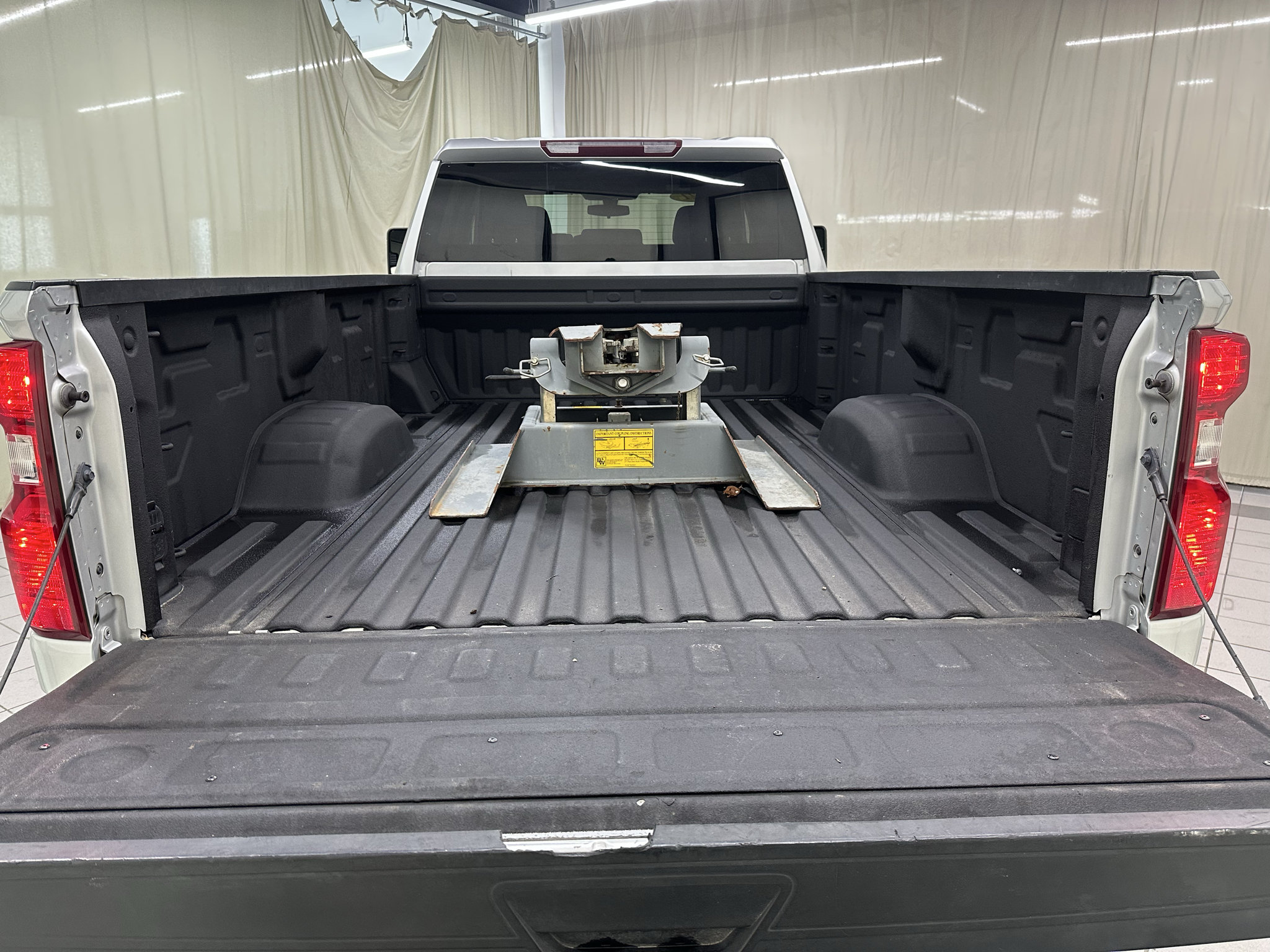 Certified 2021 Chevrolet Silverado 3500 W/T w/ WT Convenience Package AWD/4WD image 8