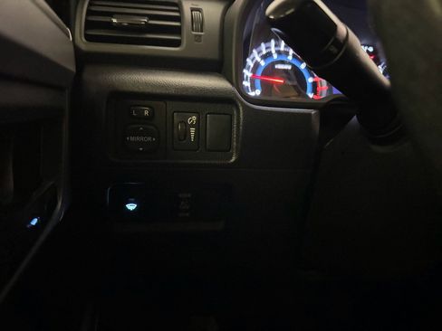 Used 2018 Toyota 4Runner SR5 image 16