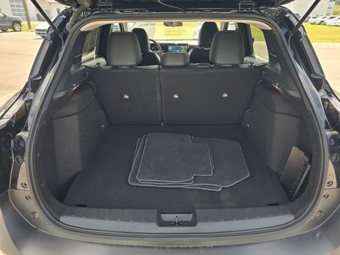 Used 2025 Nissan Kicks SR AWD/4WD image 26