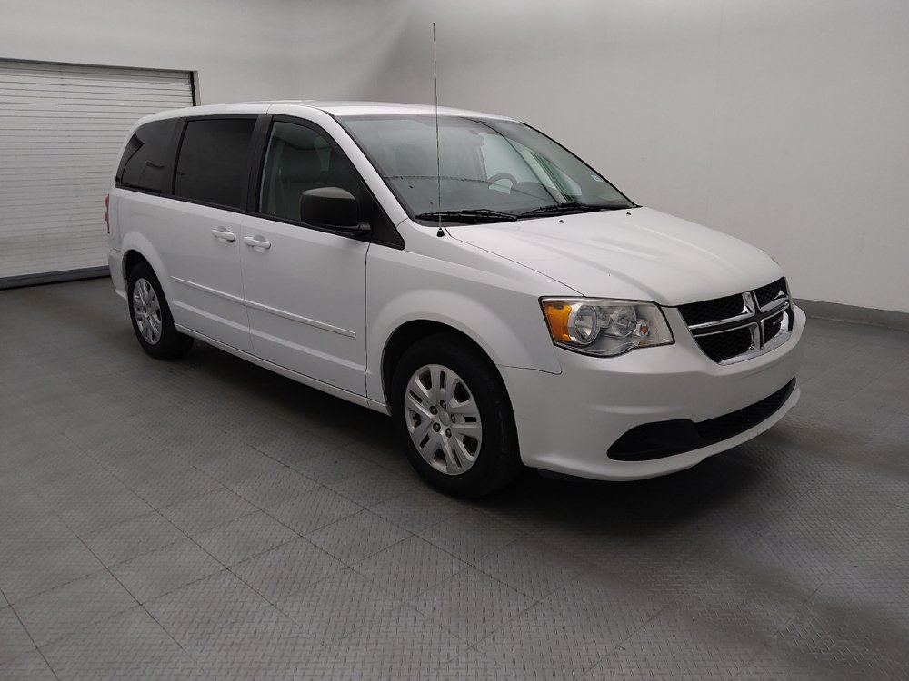 Used 2017 Dodge Grand Caravan SE FWD image 11
