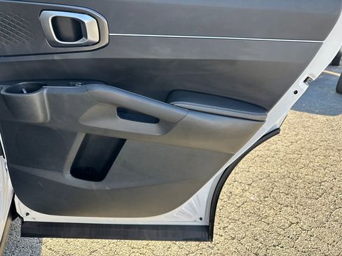Certified 2024 Kia Sorento LX image 16