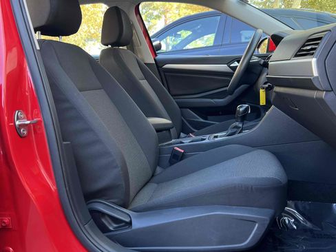 Used 2019 Volkswagen Jetta S image 29