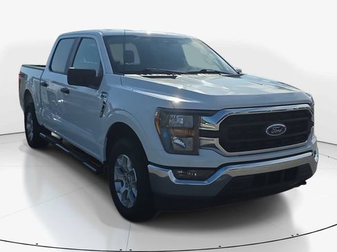 Used 2023 Ford F150 XLT AWD/4WD image 4