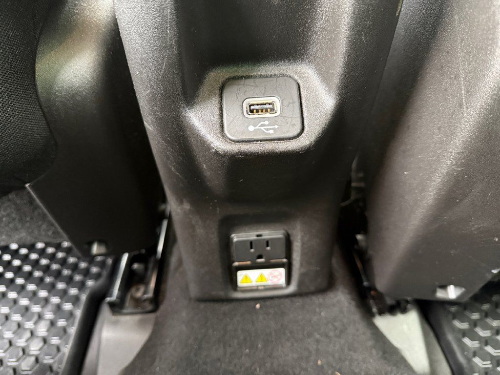 Used 2021 Jeep Renegade Latitude w/ Convenience Group AWD/4WD image 38