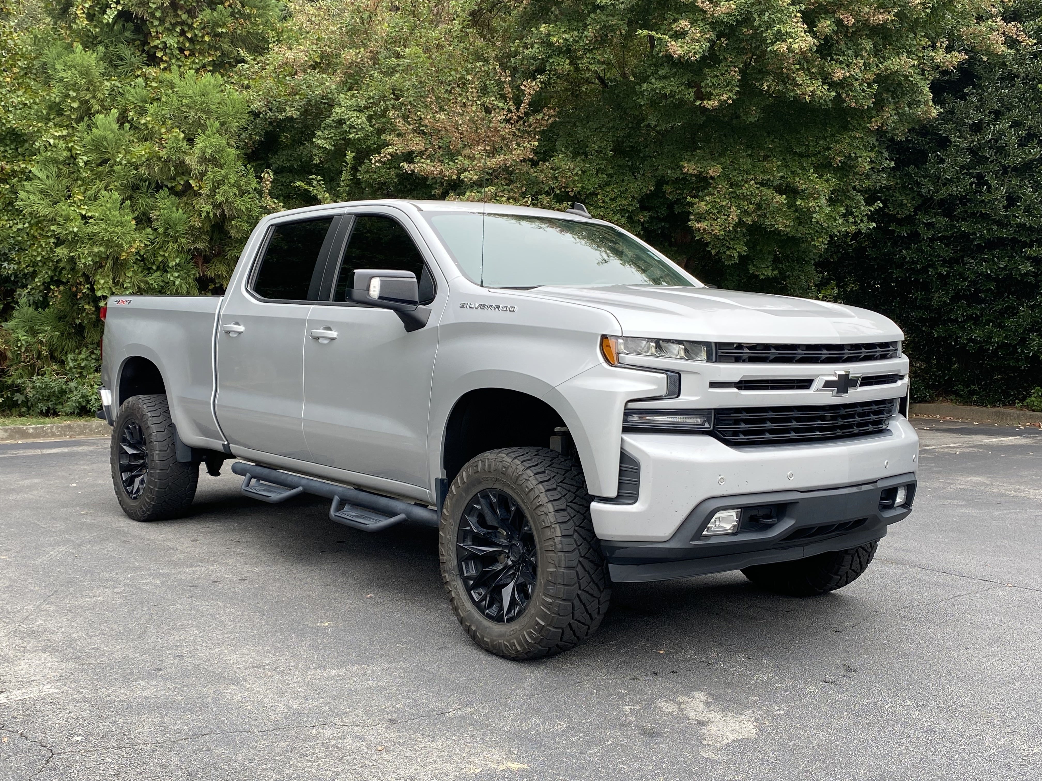 Used 2020 Chevrolet Silverado 1500 RST w/ All-Star Edition AWD/4WD image 2