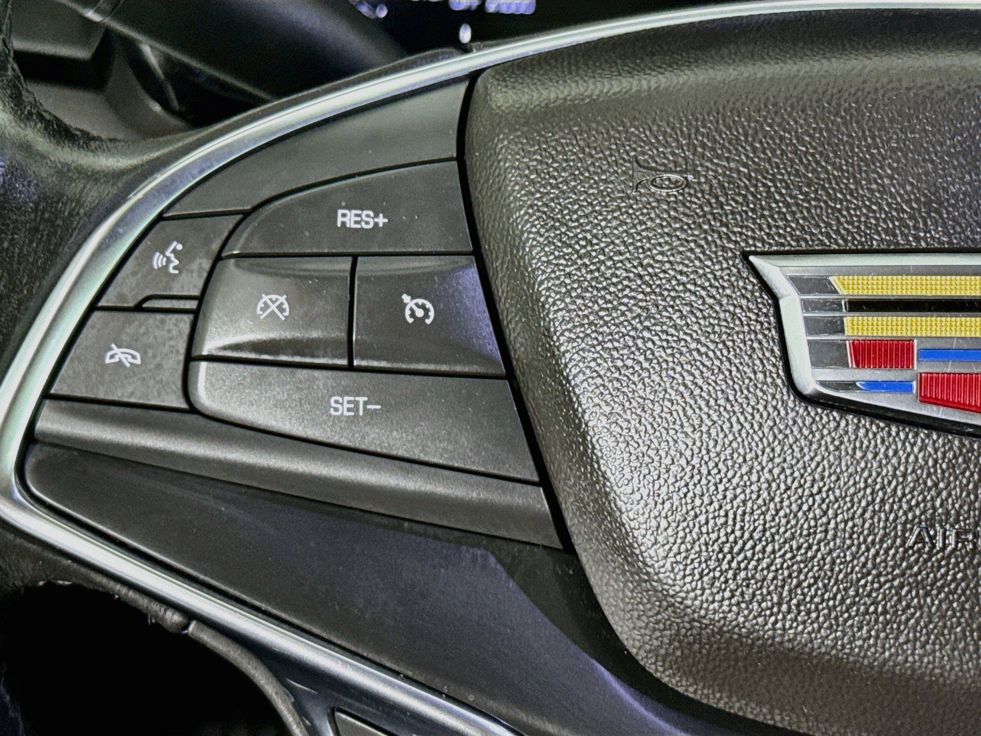 Used 2019 Cadillac XT5 Premium Luxury FWD image 11