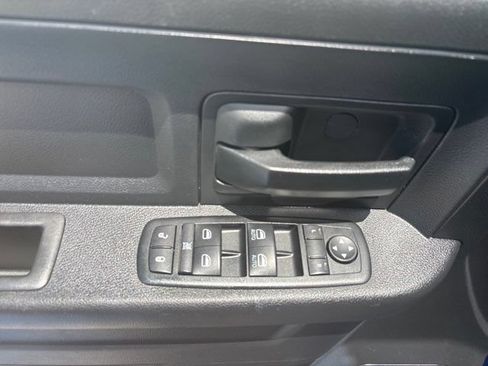 Used 2015 RAM 2500 Tradesman w/ Chrome Appearance Group AWD/4WD image 15