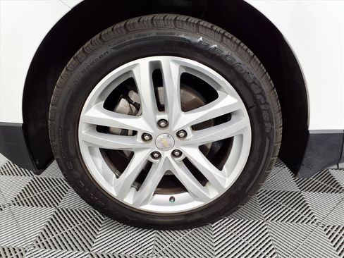 Used 2020 Chevrolet Equinox Premier image 7