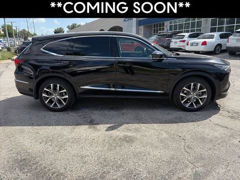 Used 2024 Acura MDX SH-AWD w/ Technology Package image 4