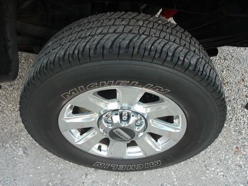Used 2006 Ford F250 Lariat AWD/4WD image 46