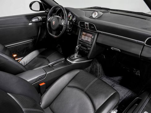 Used 2011 Porsche 911 Carrera 4S image 29