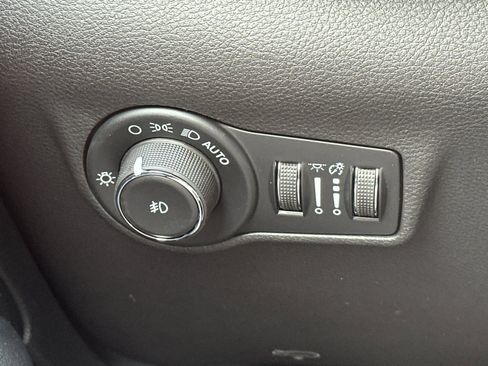 New 2026 Jeep Compass Latitude image 25