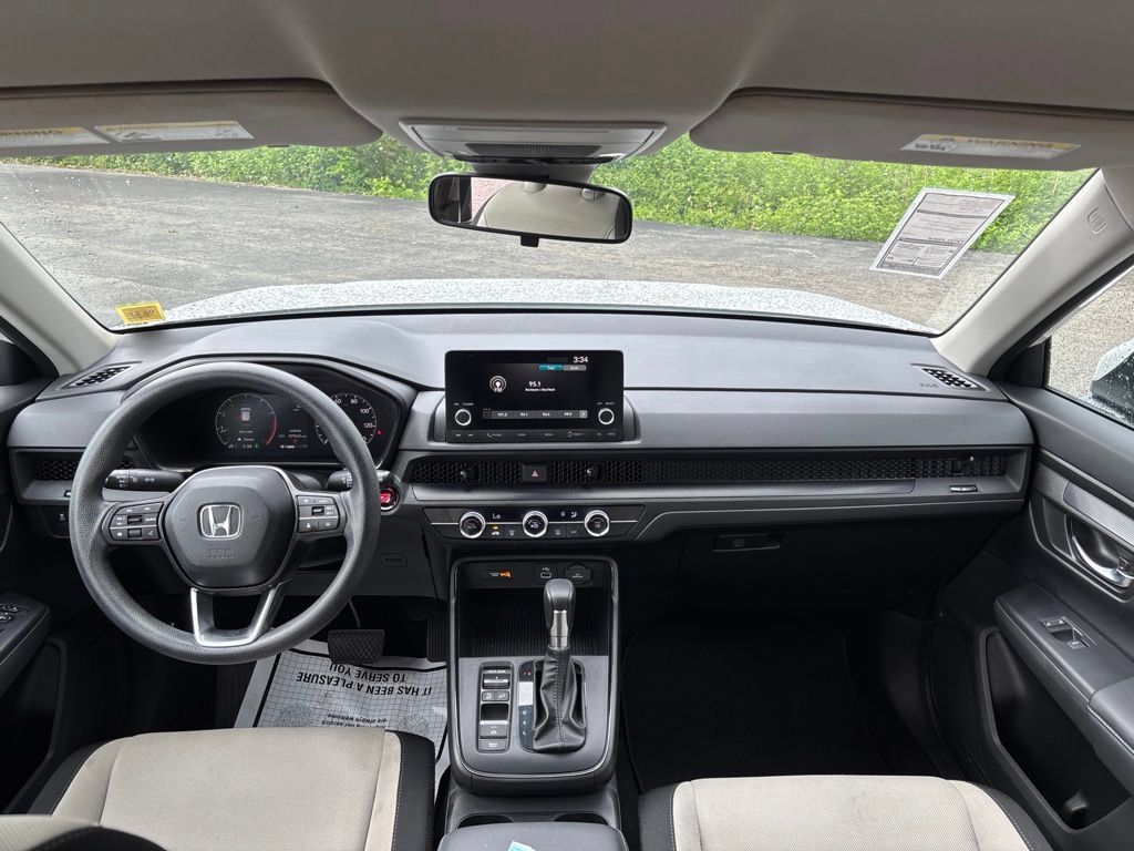 Used 2023 Honda CR-V LX image 13
