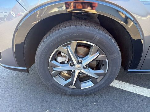 Certified 2023 Honda HR-V EX-L image 10