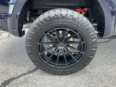 Used 2025 Ford F150 Raptor AWD/4WD image 26