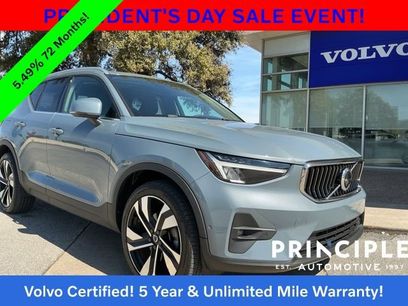 Certified 2023 Volvo XC40 B4 Ultimate w/ Protection Package Premier