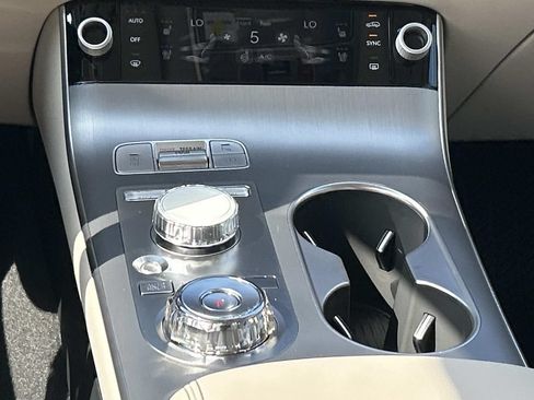 New 2026 Genesis GV70 2.5T Advanced AWD/4WD image 29