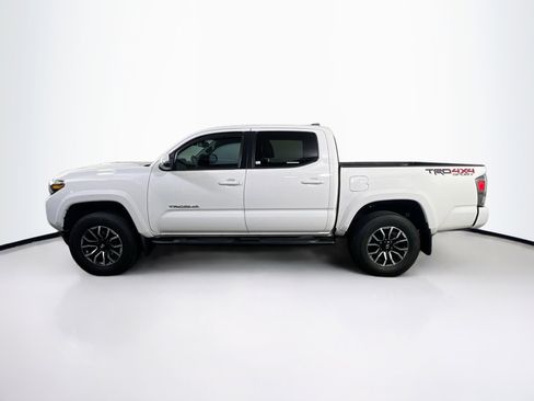Used 2021 Toyota Tacoma TRD Sport image 8