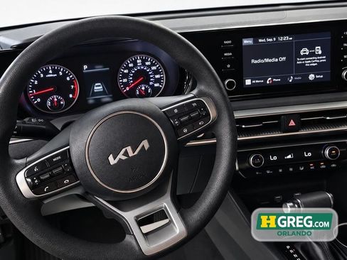 Used 2024 Kia K5 LXS FWD image 15