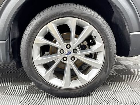 Used 2023 Ford Explorer Platinum w/ Technology Package AWD/4WD image 53
