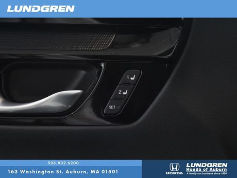 Used 2024 Honda CR-V EX-L image 12