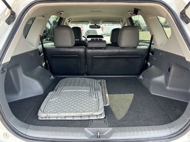 Used 2012 Toyota Prius V Five FWD image 26