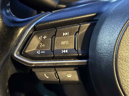 Used 2018 MAZDA MAZDA3 Touring FWD image 24