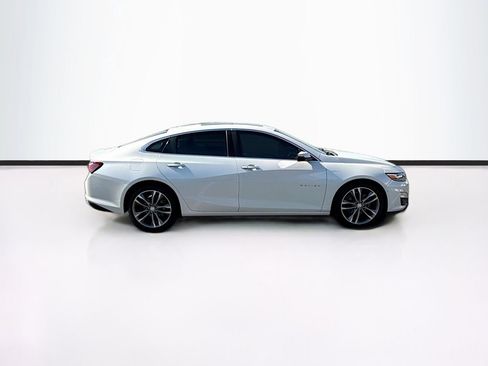Used 2019 Chevrolet Malibu Premier w/ Sun and Wheel Package FWD image 4