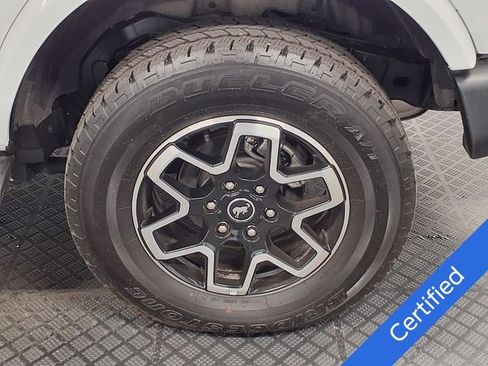 Certified 2025 Ford Bronco Outer Banks AWD/4WD image 30