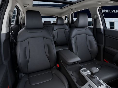 New 2026 Kia Sportage SX image 15