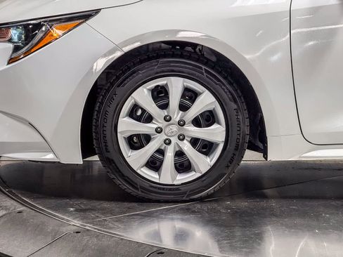 Certified 2024 Toyota Corolla LE FWD image 10