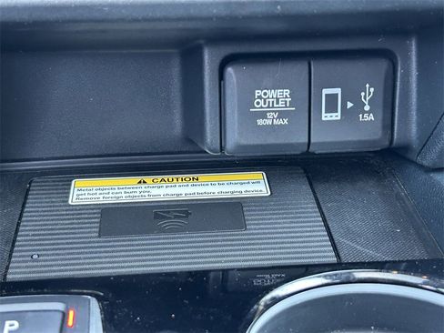 Used 2022 Honda Ridgeline Black Edition image 15