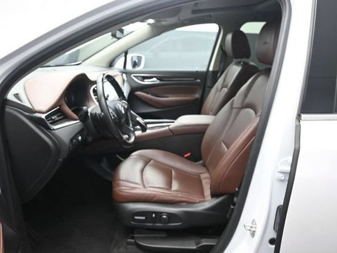 Used 2019 Buick Enclave Avenir w/ Avenir Technology Package AWD/4WD image 10