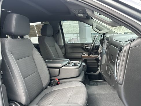 Used 2021 Chevrolet Silverado 1500 LT w/ All Star Edition Plus image 24