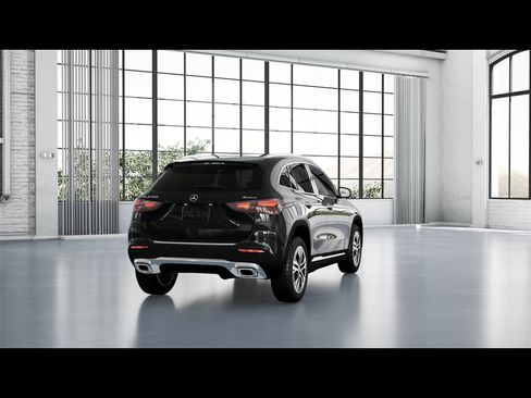 Certified 2026 Mercedes-Benz GLA 250 4MATIC image 18