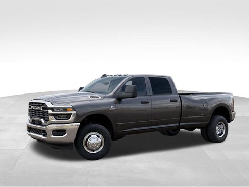 New 2026 RAM 3500 Tradesman image 2