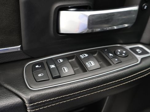 Used 2022 RAM 2500 Laramie AWD/4WD image 43