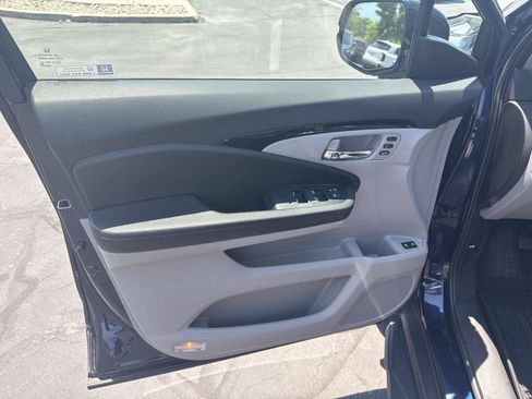 Certified 2022 Honda Pilot Elite image 16