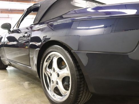 Used 1993 Porsche 968 Cabriolet RWD image 36